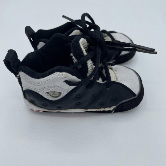 Baby TEAM JORDAN crib hightop laceup shoes in BLACK/WHITE Shoes Size 3C - VGUC - Picture 3 of 9